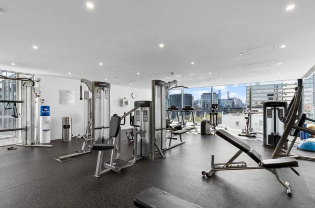 The Fawkner Apartment Bay-View Pool/Gym Free Parking 墨尔本 外观 照片